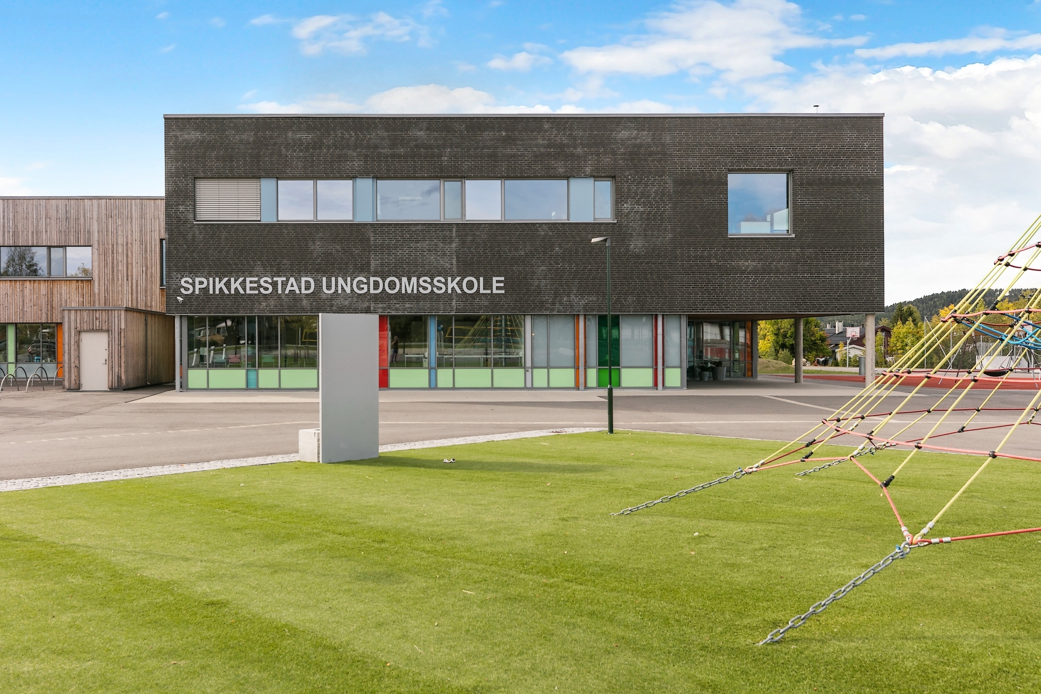 14spikkestad ungdomsskole
