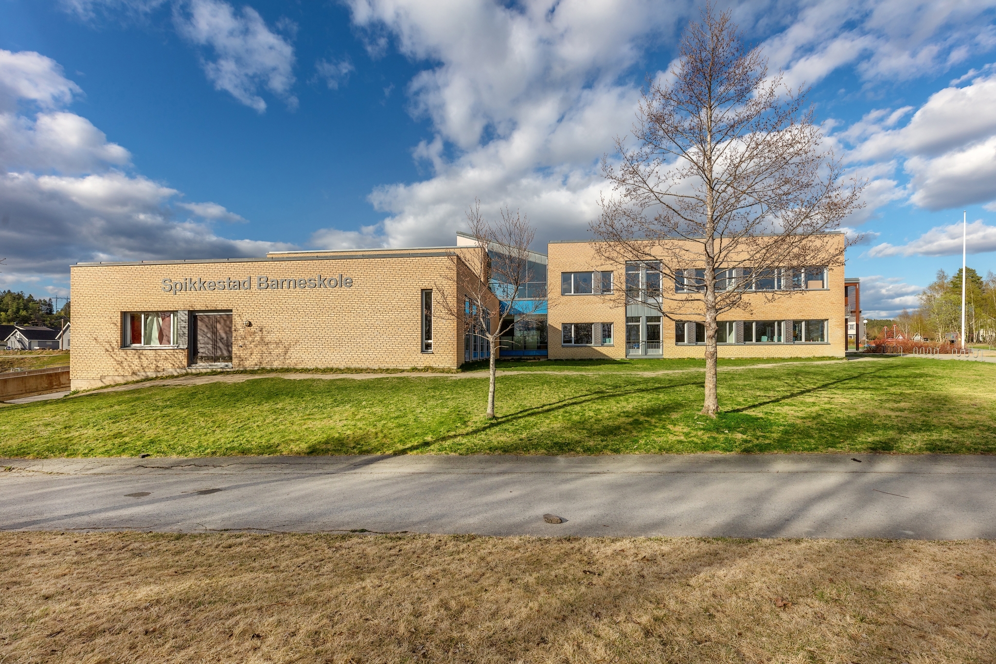 120 Spikkestadbskole