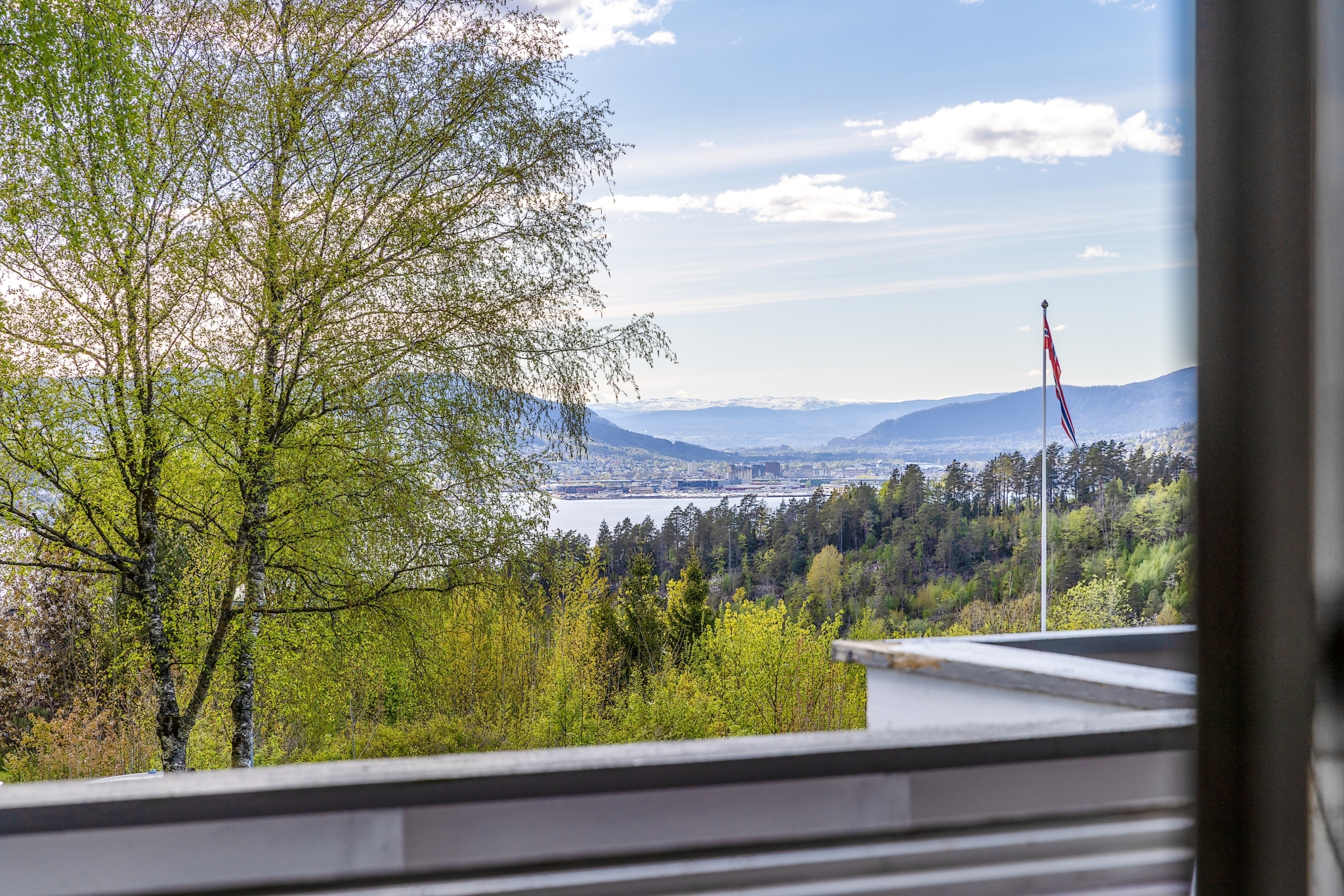 Flott utsikt mot Drammesfjorden